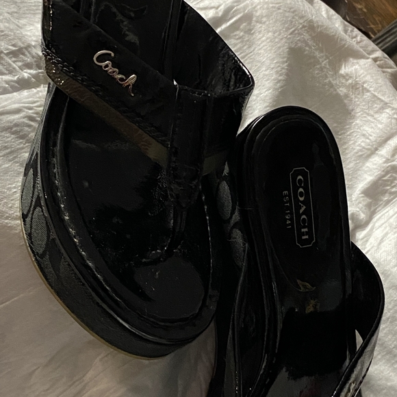 Coach wedge sandals size 8 never wore - Picture 4 of 5